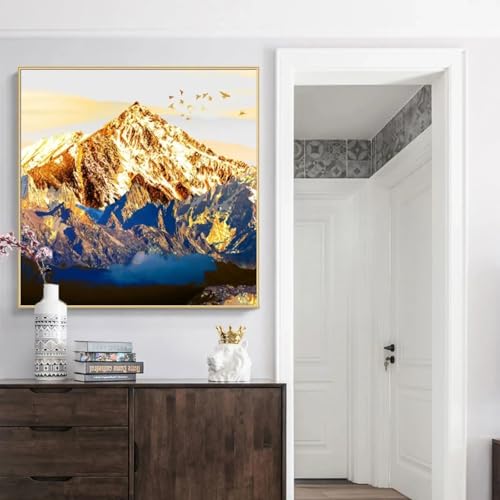 Peinture murale abstraite montagne dorée pour réveiller un mur blanc sans relief 60x60cm