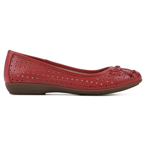 Image of CLIFFS BY WHITE MOUNTAIN Women's Cheryl Cushioned Ballet Flat