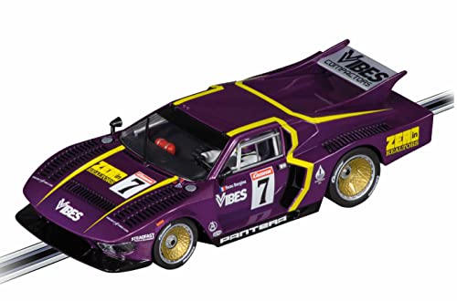 Carrera Evolution De Tomaso Pantera No.7 avec une adhérence optimale sur circuit
