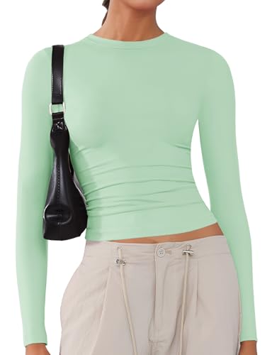 T-shirts basiques extensibles pour femme : en finir avec l'inconfort