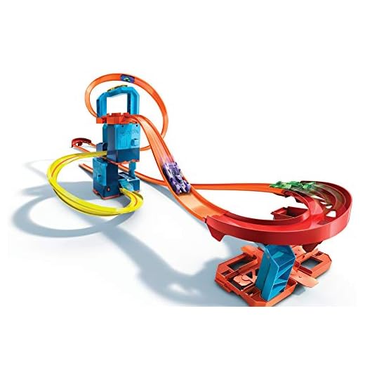 Hot Wheels Track Builder Playset Ultra Boost Kit, Powered by a Motorized Booster, 5 Configurations, 1:64 Scale Toy Car [Amazon Exclusive]