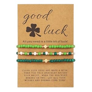 St. Patrick’s Day Charm Bracelets Nature Stone Clover Beaded Stretch Bracelet Lucky Four-Leaf Shamrock String Bangles Handmade Multilayer Green Lucky Bangle for Women Irish Festive Jewelry Gifts