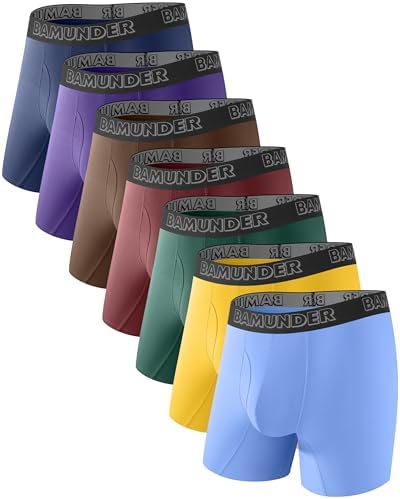 Dolce&Gabbana Light Blue Pour Homme — close-up of materials and construction quality