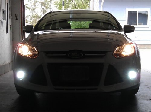 Ijdmtoy Xenon White Led Fog Lights Compatible With Ford C-Max Explorer Fiesta Fusion Mustang Taurus Nissan Sentra Subaru Legacy Outback W/Led Halo Rings, Each Lamp Powered By 6 Pieces 3W Led Bulbs #TOP4