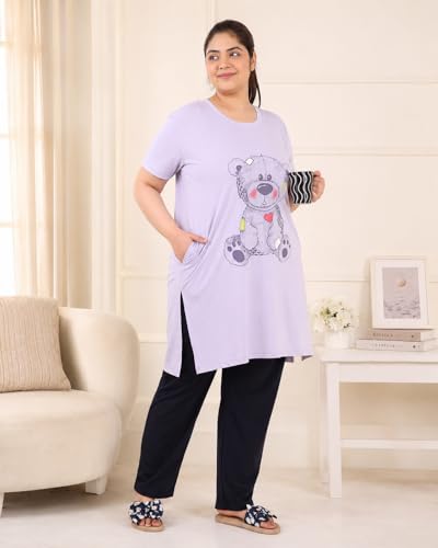 Image of In Love Women's Printed Cotton Plus Size Longline T-Shirt with Pockets | Cotton fabric - soft longline T-shirt with easy plus-size fit