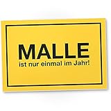 KLEIN, KOMPAKT UND LEICHT: Mit einer Größe von 30 x 20 cm bieten wir Dir ein modernes Schild aus Kunststoff, das für alle Wände und Oberflächen geeignet ist und überall sehr leicht angebracht werden kann. Für maximale Wirkung bei kleiner Größe.