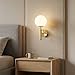 Alpinaluz Lámpara de Pared Grande Ø150mm DORA con Brazo Giratorio Dorado Vintage Industrial, Pantalla de Cristal Blanco Lechoso, Minimalista Moderno y Retro, Ideal para Dormitorio, Escalera, Comedor