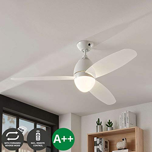 Ventilador de techo con lámpara 'Piara' (Moderno) en Blanco hecho de Plástico e.o. para Dormitorio (2 llamas, E27, A++) de LAMPENWELT| Ventilador