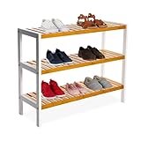 Montage : le rangement à chaussures s'assemble facilement avec les instructions fournies.
