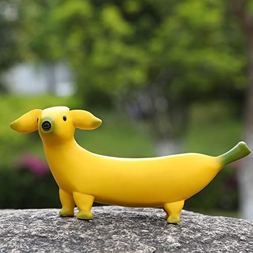 Lhocm Cute Banana Dog Garden Statues Figurines Ornaments, Creative Resin Garden Gnomes Funny Dog Statues for Home, Patio, Garden, Yard, Office, Outdoor Fall Decorations, Personalized Garden Gifts