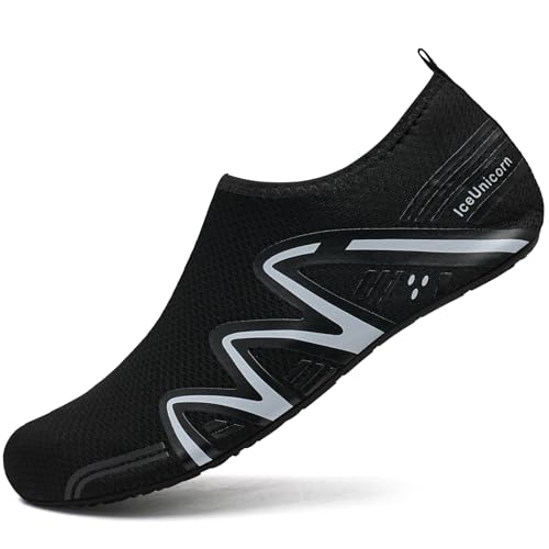 IceUnicorn Badeschuhe Wasserschuhe Damen Herren Schwimmschuh Strandschuhe Aquaschuhe Bequeme Passform(Linie schwarz, 34/35EU) 1