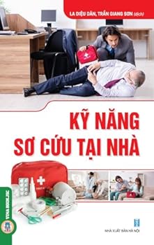Paperback Home First Aid Skills [Vietnamese] Book
