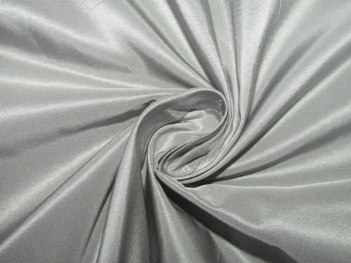 Tissu taffetas de soie bleu poudré pour confectionner une robe de mariée chic