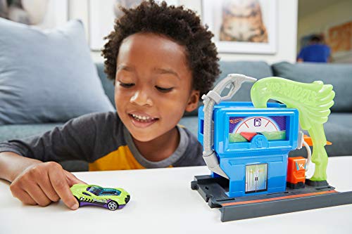 Explore Hot Wheels City com conjuntos de favorita infantil, GVN71