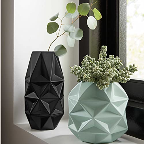 Krylon K05592007 Colormaxx Spray Paint And Primer For Indoor/Outdoor Use, Matte Black 12 Ounce (Pack Of 1) #TOP3