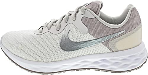 NIKE Revolution 6 Premium Running ShoeMujer