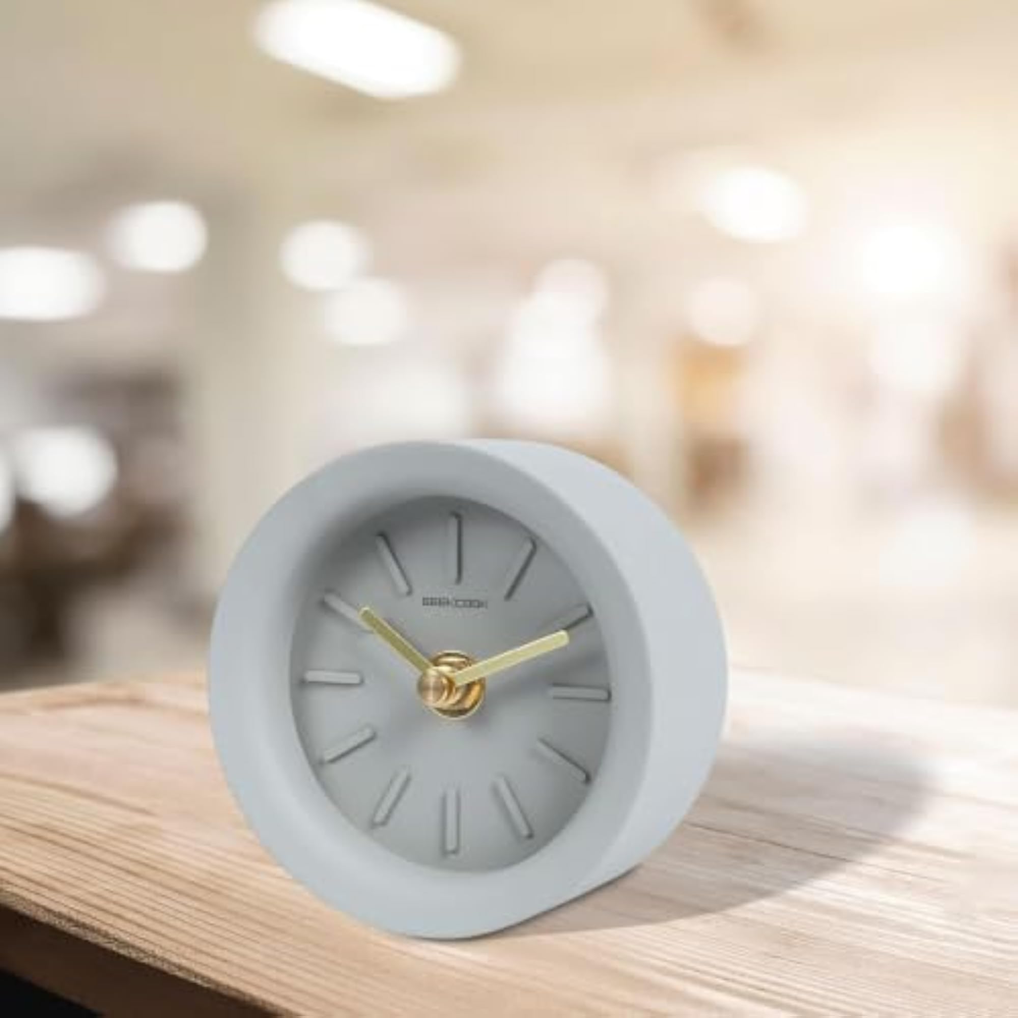 Desk Clock Keeping Accurate Time Bedside Clock