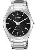 CITIZEN Herren Analog Eco-Drive Uhr mit Super Titanium Armband BJ6520-82E