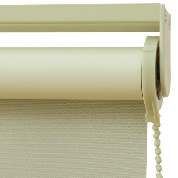 ニトリ　遮光ロールスクリーン　幅180×220 イエローグリーン Amazon｜ニトリ(NITORI) 遮光 ロールスクリーン SS011 幅30×丈