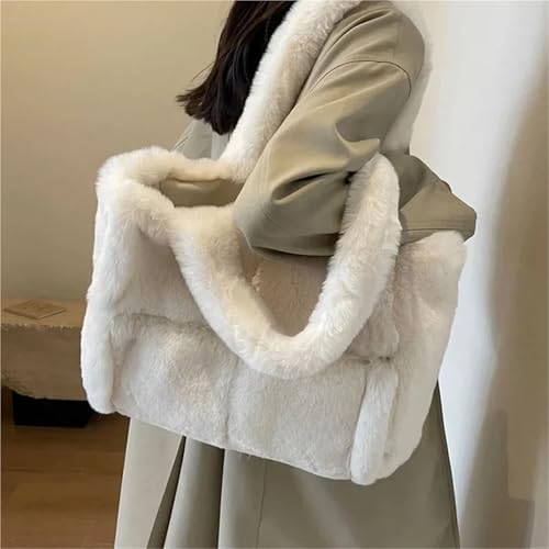 Sac en peluche spacieux pour ne plus manquer de place en hiver - 2
