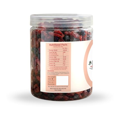 Image of Nutriefoods Antioxidant Trio Berry Mix | Blended with Dried Strawberry, Blueberry and Cranberry | Great source of Vitamin C | 100% Natural Dried Berries (250gm)