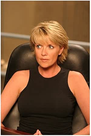 Stargate SG-1 Amanda Tapping as Samantha Carter Seated 8 x 10 Inch