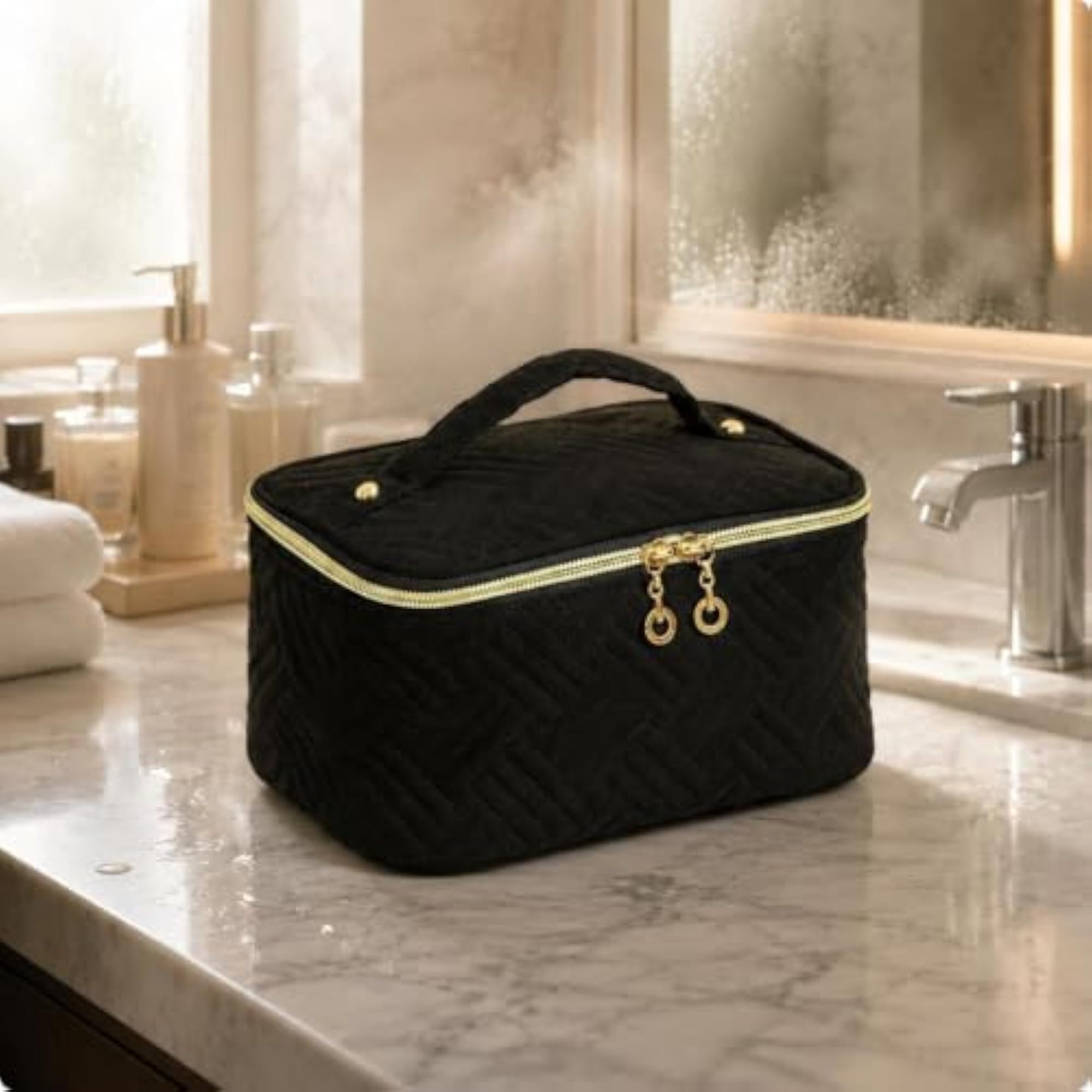 Quilted Makeup Bag Portable Travel Cosmetic Pouch