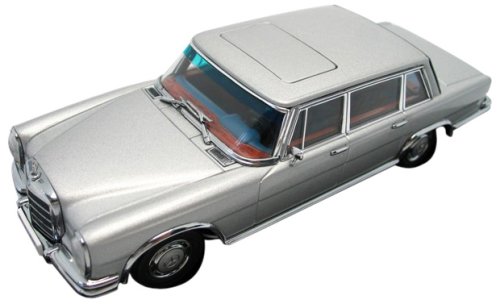 AUTOart メルセデスベンツ Typ600 1/43 ブラック シルバー2台 AUTOart
