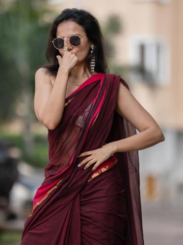 Image of Sudip callection Handloom Mul Cotton Saree for Women - Bottle Green with Pink Border Golden Zari Line & Tassel Pallu