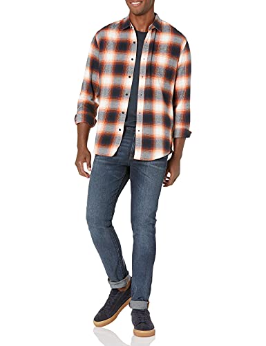 Image of Amazon Essentials Men's Regular Fit Long-Sleeve Flannel Shirt, Soft Brushed Cotton, Lightweight yet Warm