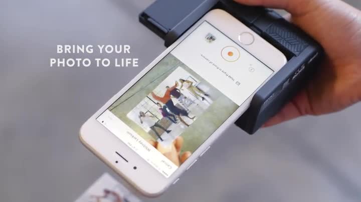 PRYNTPOCKET プリントポケット iPhone スマホの写真をその場で手軽にプリントできちゃう、iPhone用小型