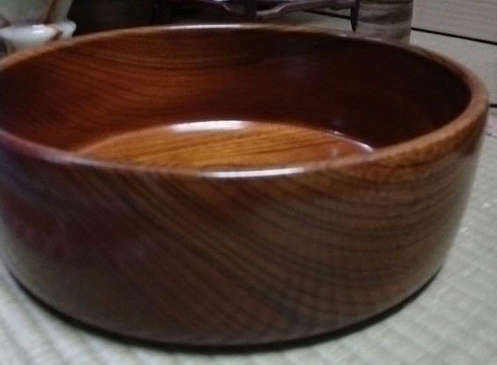 タイムセール‼️欅茶びつ 木製茶色 ＊ 美しい木の温もり　美品 タイムセール‼️欅茶びつ 木製茶色 ＊ 美しい木の温もり 美品