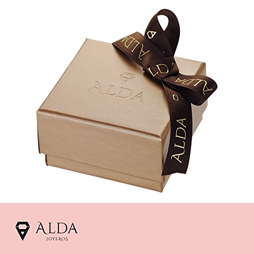 Medalla Candelaria 18 mm oro 18K personalizable con grabado Medalla Candelaria 18 mm oro 18K personalizable con grabado