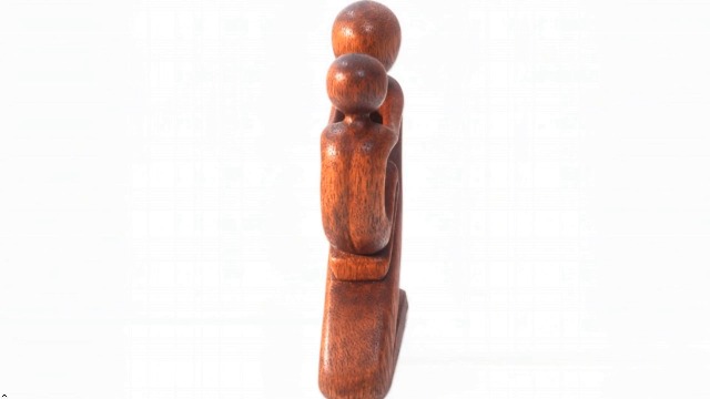 Escultura de madera tallada a mano novica marrón miniatura 7