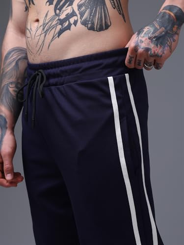 Image of Men's Loose Fit Side Tape Trackpants