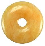 ZEITLOSE ELEGANZ in Form eines Donut Anhängers, mit einem Durchmesser von 40 mm & einer Bohrung von 8 mm. Kombinieren Sie den Orangencalcit Anhänger mit einer zarten Silber- oder Goldkette und lassen Sie das Schmuckstück für sich selbst sprechen.