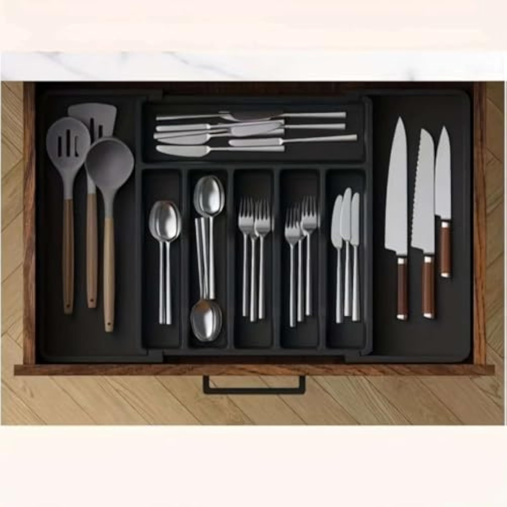 Expandable Kitchen Drawer Organizer: Adjustable Cutlery Tray