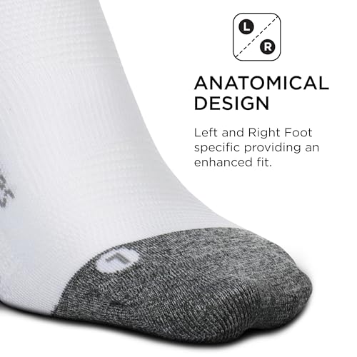Image of Feetures Elite Light Cushion Mini Crew Sock - Sport Sock with Targeted Compression