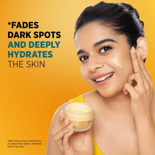 Himalaya Dark Spot Clearing Face Cream for Glowing Skin | Niacinamide, Glycolic Acid & organically sourced turmeric | 50gm