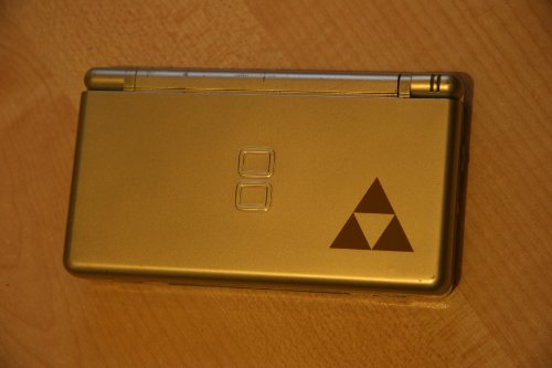 Free Shipping Offer Nintendo DS Lite Gold