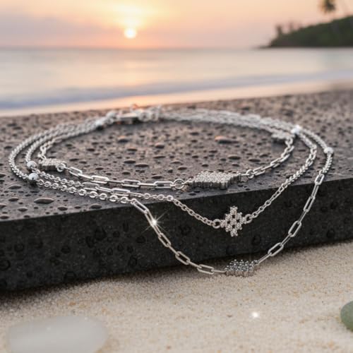 Image of Parasmoni Elegant Silver Anklet for Women - Delicate & Stylish Foot Jewelry
