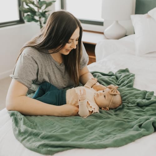 Image of Deluxe Muslin Swaddle Blanket 2 Pack - Home Run 2