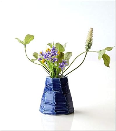 Amazon Co Jp 花瓶 陶器 おしゃれ 和モダン 一輪挿し 花器 玄関 床の間 面取り筒型花入れ Mkn5968 ホーム キッチン