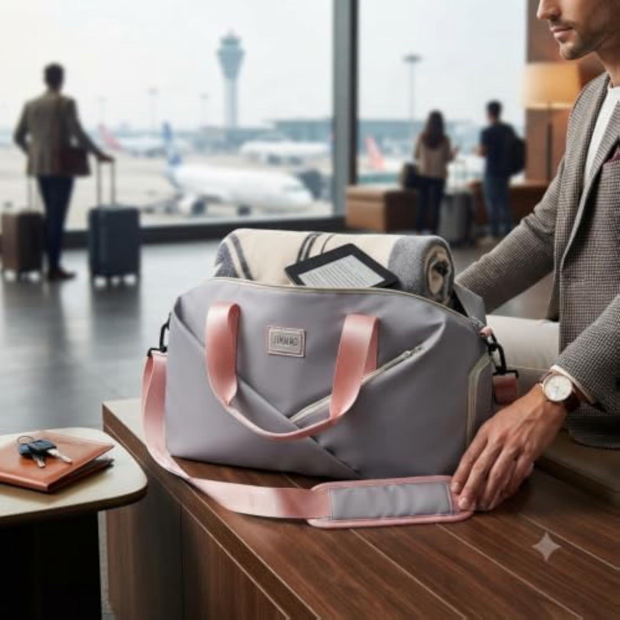 Stylish Women Gym Bag & Travel Duffel