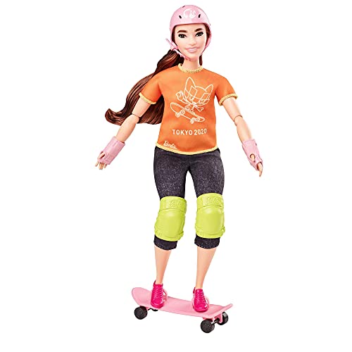 Barbie Sport Tokyo 2020, Coffret Skateboard, poupée articulée Brune avec Casque, Veste des Jeux Olympiques et Accessoires, Jouet pour Enfant, GJL78