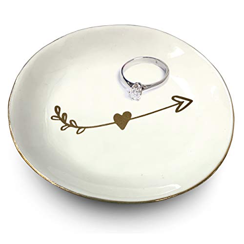 Ceramic Heart with Arrow Ring Holder White & Decorative Gold | Ring, Bracelet, Jewelry, Trinket Tray/Dish | Great for Wedding Ring, Earrings, Diamond Ring & Engagement Ring Holder | Office & Home Decor