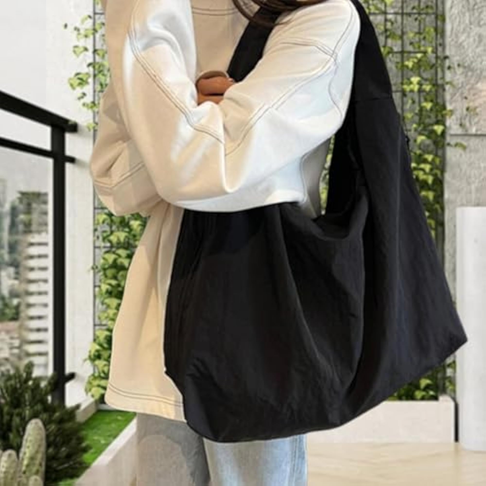 LR Decor Women's Tote Bag Fashionable Shoulder Bag for Spring