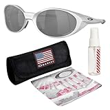 Oakley EYEJACKET REDUX OO9438 Sunglasses SILVER Frame with PRIZM BLACK POLARIZED Lenses With Official Eyewear Kit