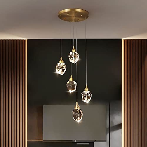 Luminaire cristal moderne pour éclairer une chambre avec élégance