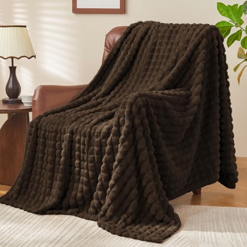 BEDELITE Brown Throw Blanket for Couch and Bed- Super Soft and Warm 3D Checkered Fluffy Fuzzy Fleece Blanket Luxurious Plush Cozy Blanket for Room Decor Spring 50x60 inches